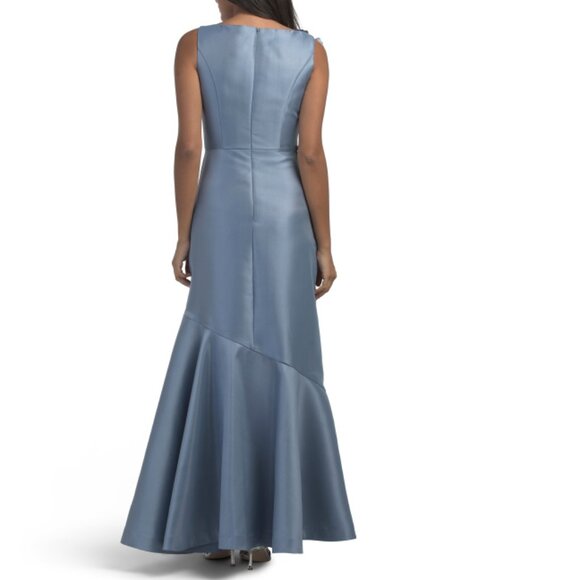 KAY UNGER Pearl Blue Sleeveless Floral Applique Gown - Picture 2 of 2